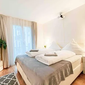 Luxury Cinema 2r Apt + Balcony / 65m² Apartment