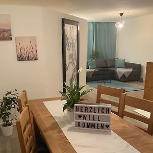 Bismarckstrasse Apartment